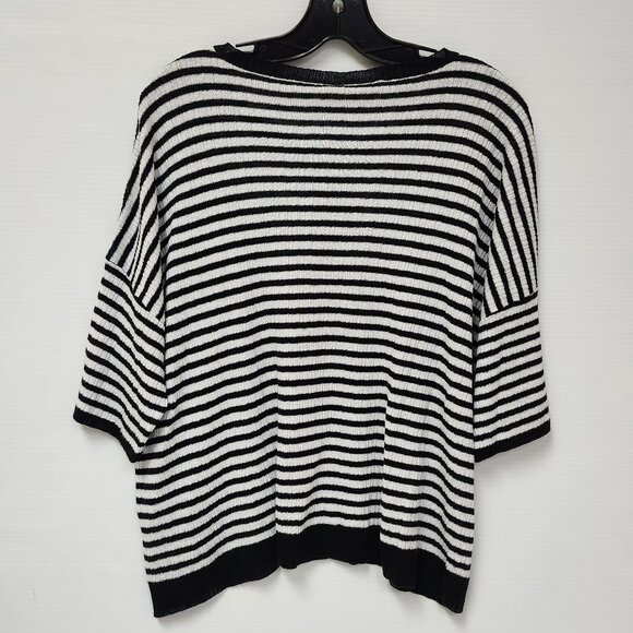 Eileen Fisher Women's Black & White Linen Striped Short Sleeved Top Size M - Picture 2 of 7